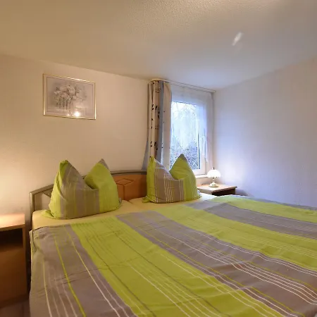 In In Strandnaehe * Boltenhagen (Ostseebad)