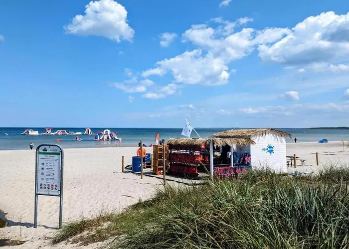 In In Strandnaehe * Boltenhagen (Ostseebad)